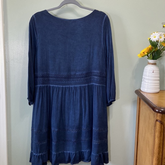 🆕 b Sharp Women’s Mineral Wash Lace Trimmed Blue Dress Medium #231 - Picture 10 of 13